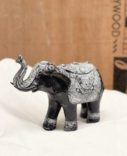 Elefante de la suerte (negro y plata), Milena Z
